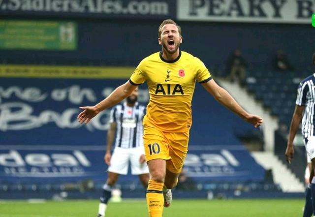 足壇都佔有 足壇都佔有